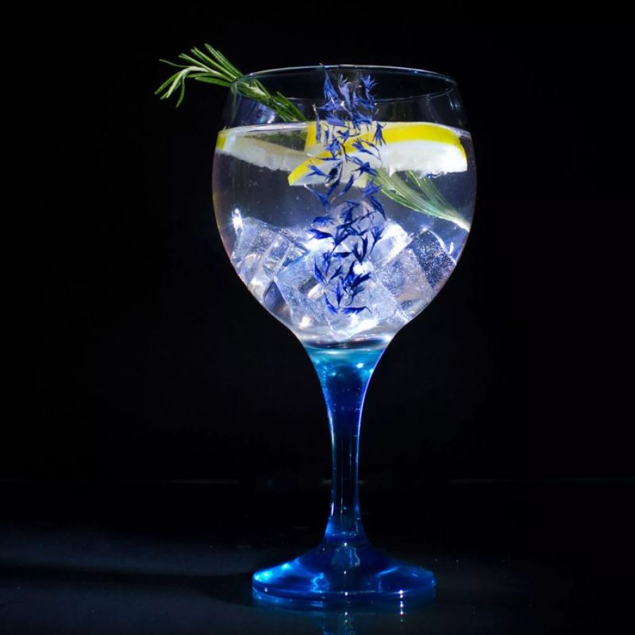 Glaser Barstuff Gin Glaser & Gin & Tonic | Ballonglas Gin&Tonic, Blauer Stiel, Gu00Fcrallar - 645Ml (1 Stk.)